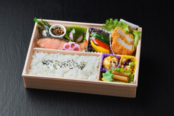 常盤（ときわ）弁当　ひれかつ